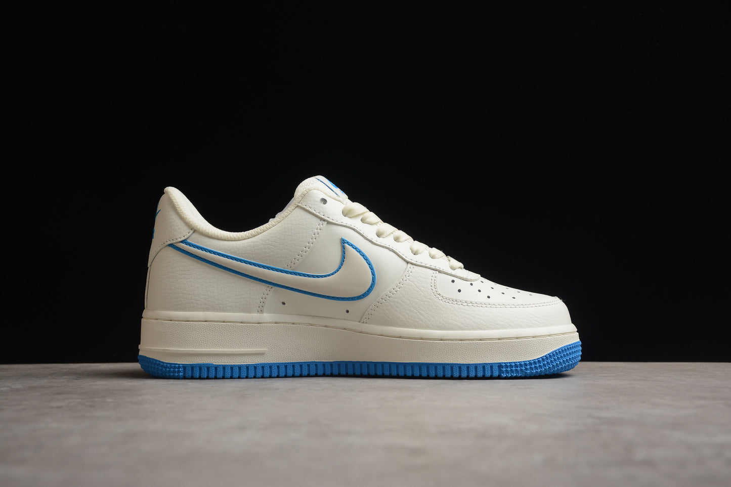 NK Air Force 1 KK1256-660