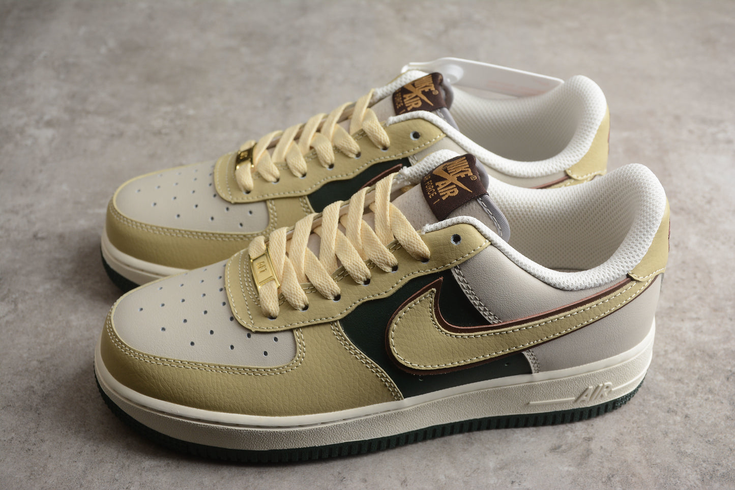 NK Air Force 1 LJ8822-333