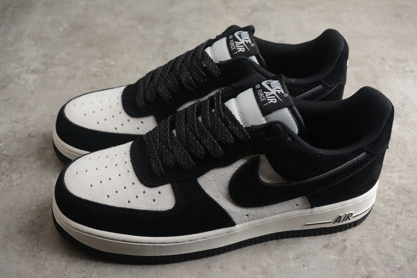 NK Air Force 1 MX0820-502
