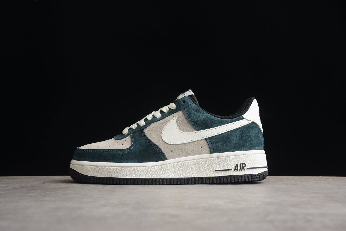 NK Air Force 1 NT9955-318