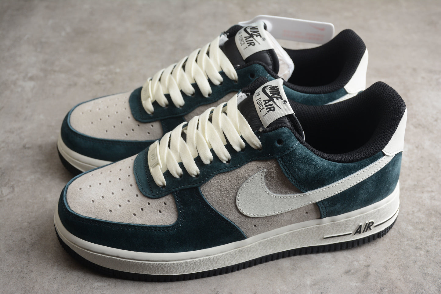 NK Air Force 1 NT9955-318