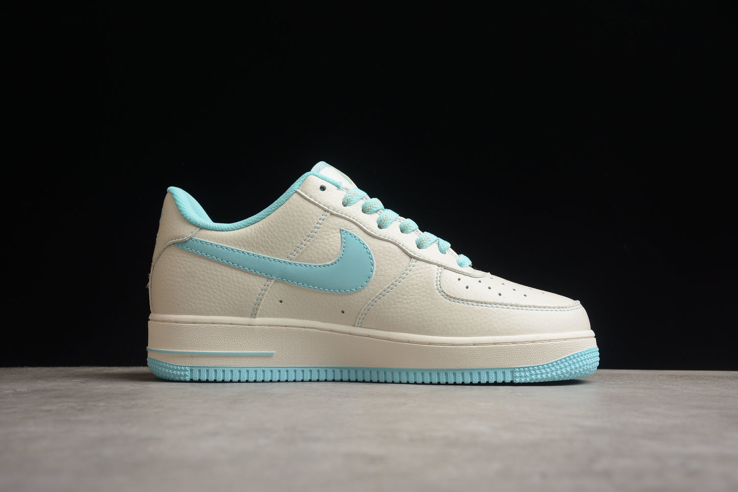 NK Air Force 1 SU0220-002