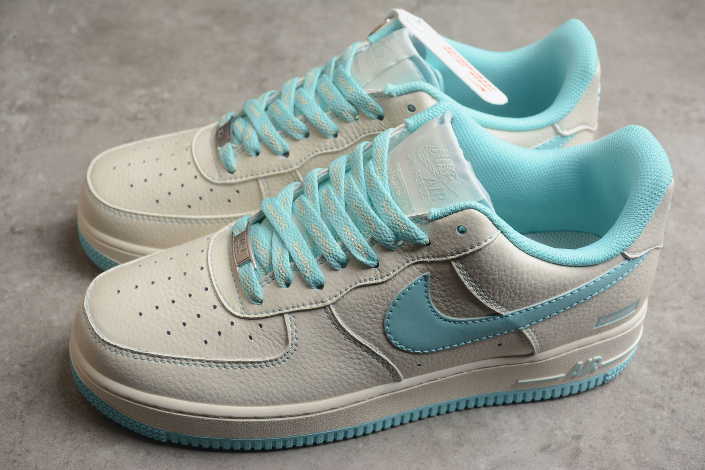NK Air Force 1 SU0220-002