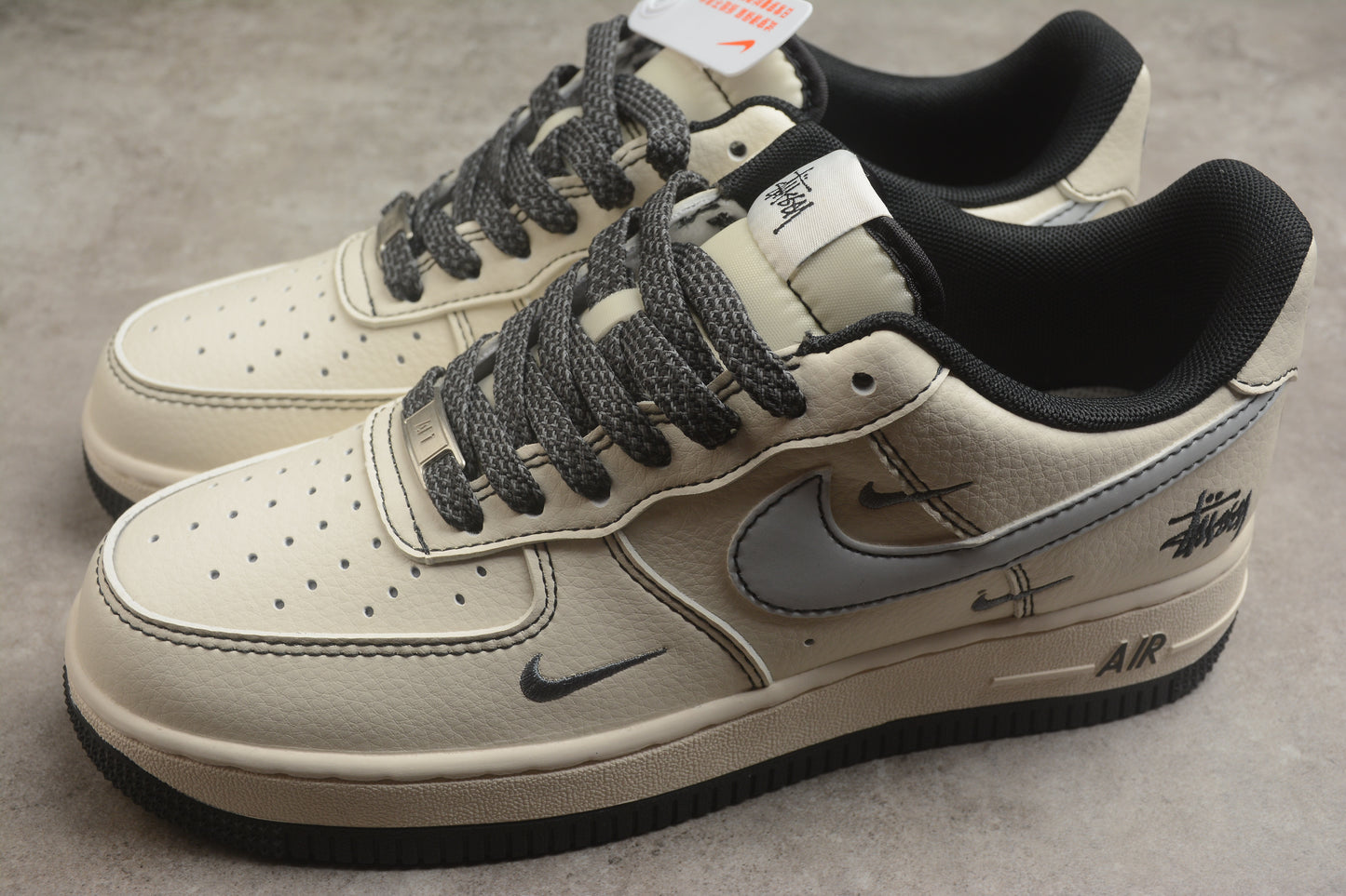 NK Air Force 1 XZ6188-630