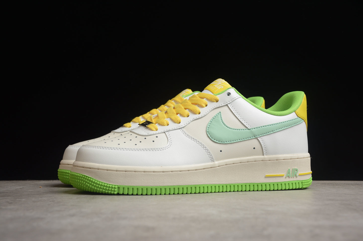 NK Air Force 1 YY3188-104