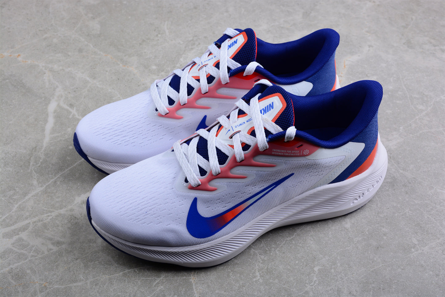NK Air Zoom Winflo W7 DN4242-141