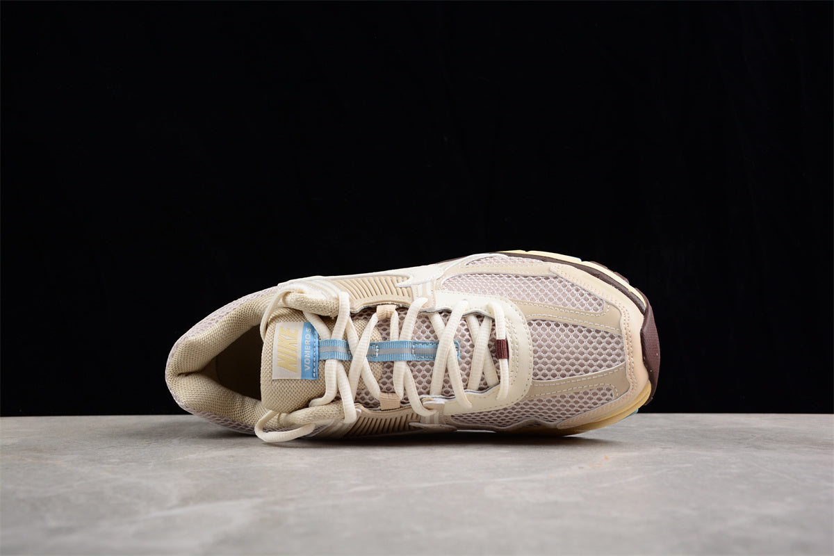 NK Zoom Vomero 5 SP FB8825-111