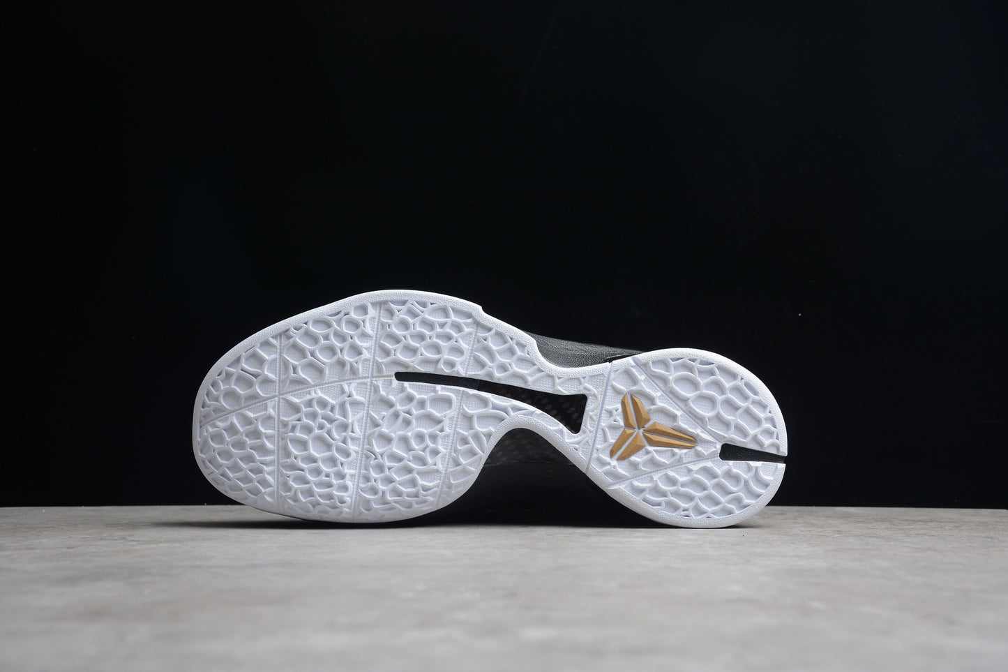 NikeZoom Kobe 6 Balck Del Sol KB0824-127
