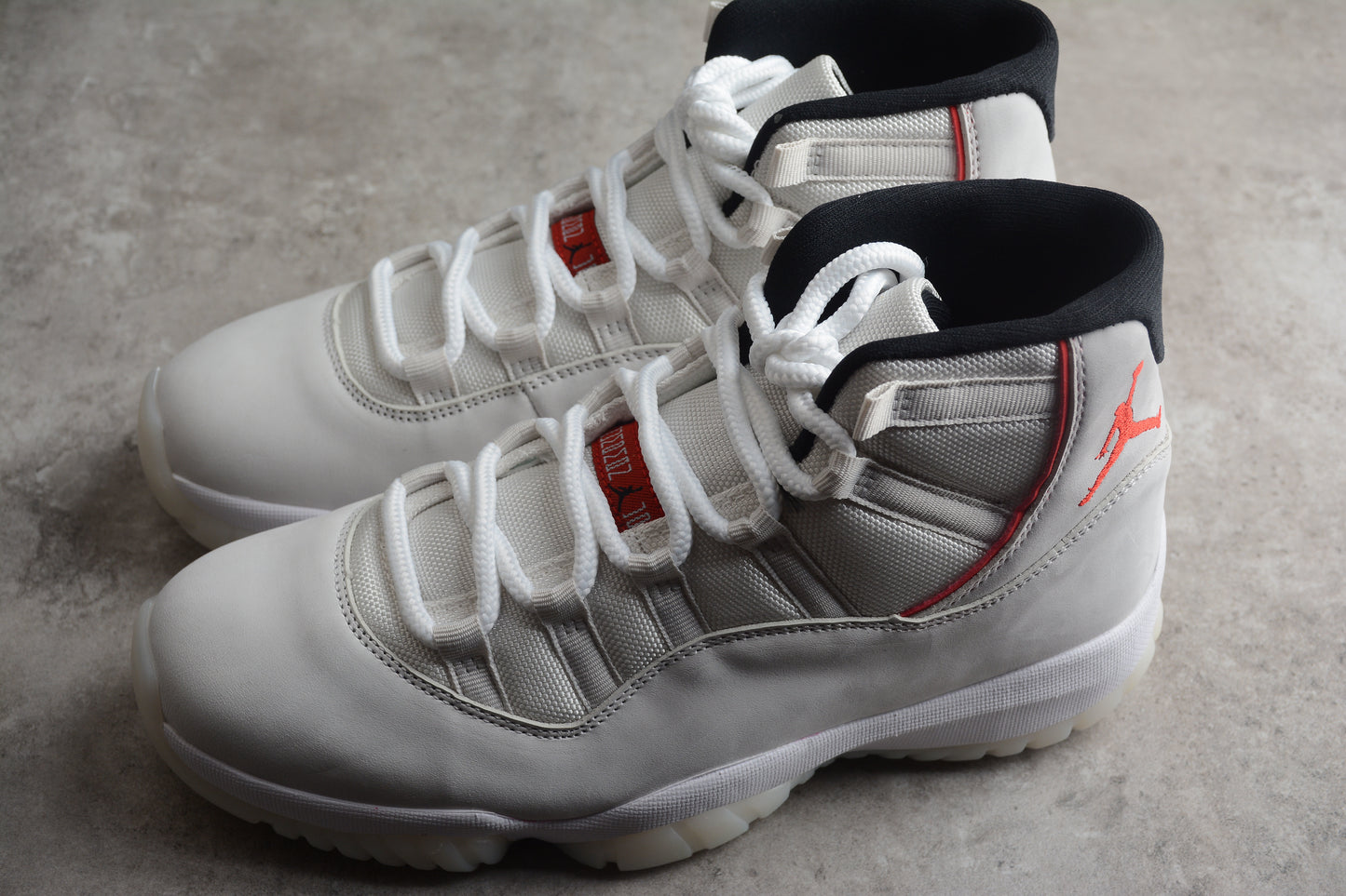 Nike Air Jordan 11 Retro“Platinum Tint” 378037-016