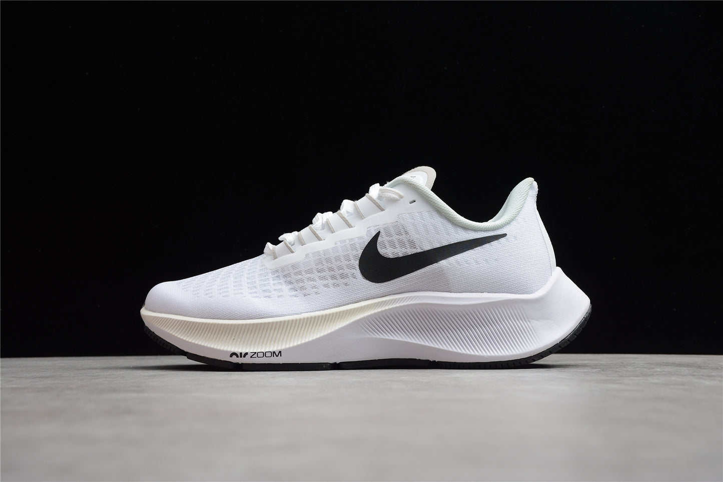 Nike Air Zoom Pegasus 37 – BQ9646-100