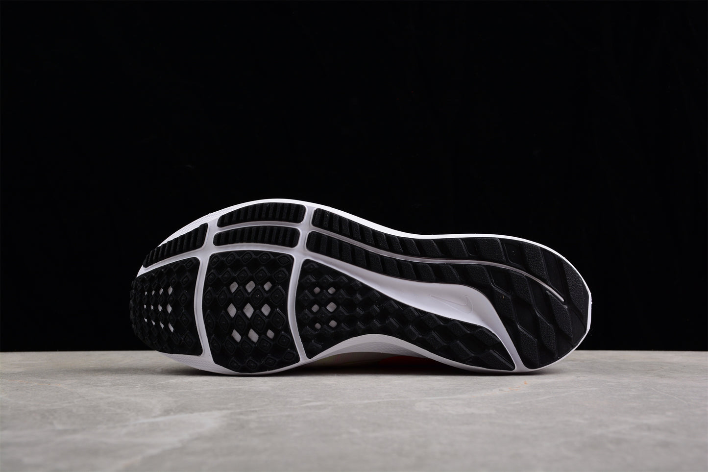 Nike Air Zoom Pegasus 39 – DX3354-100