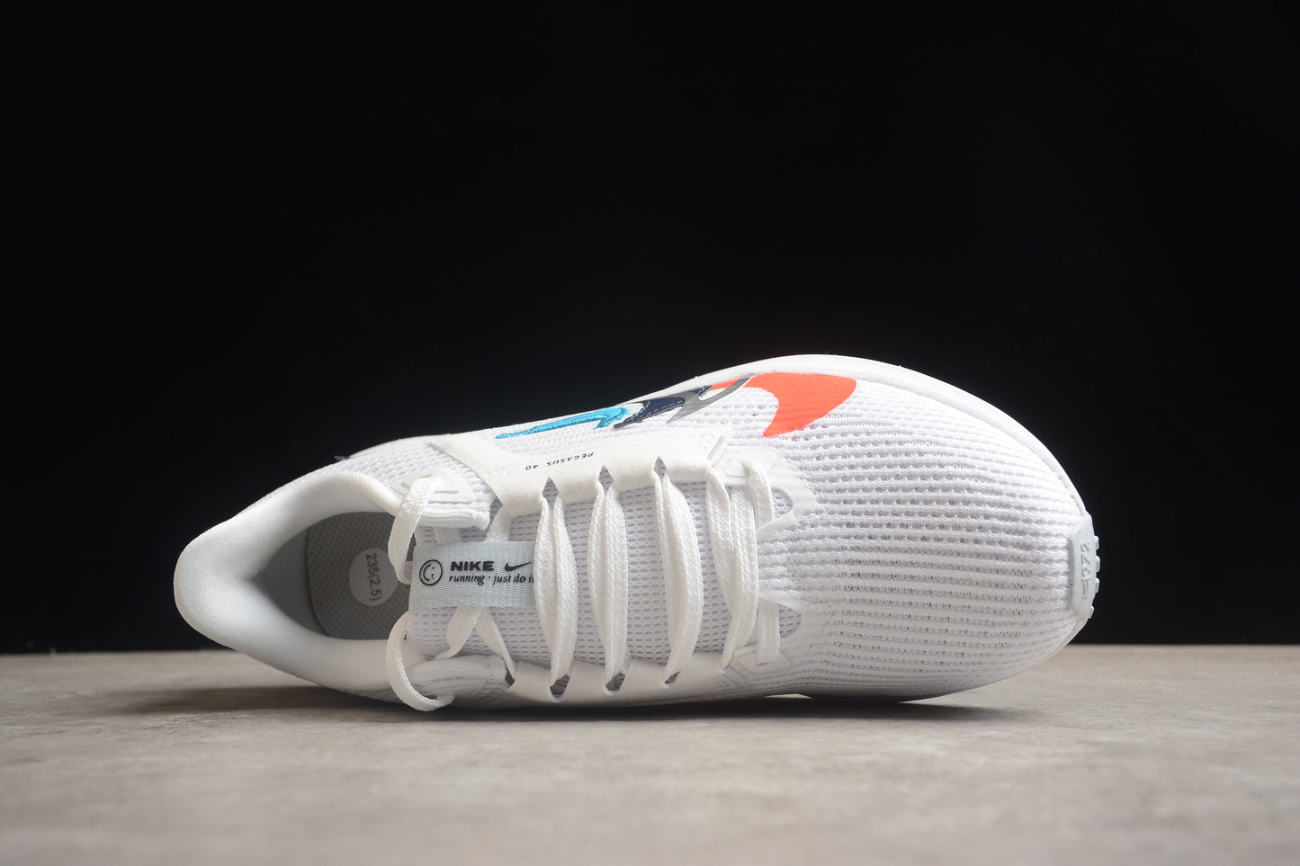Nike Air Zoom Pegasus 40 – FB7179-100