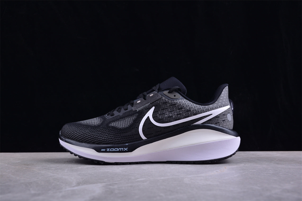 Nike Air Zoom Vomero 17 FB1309-004