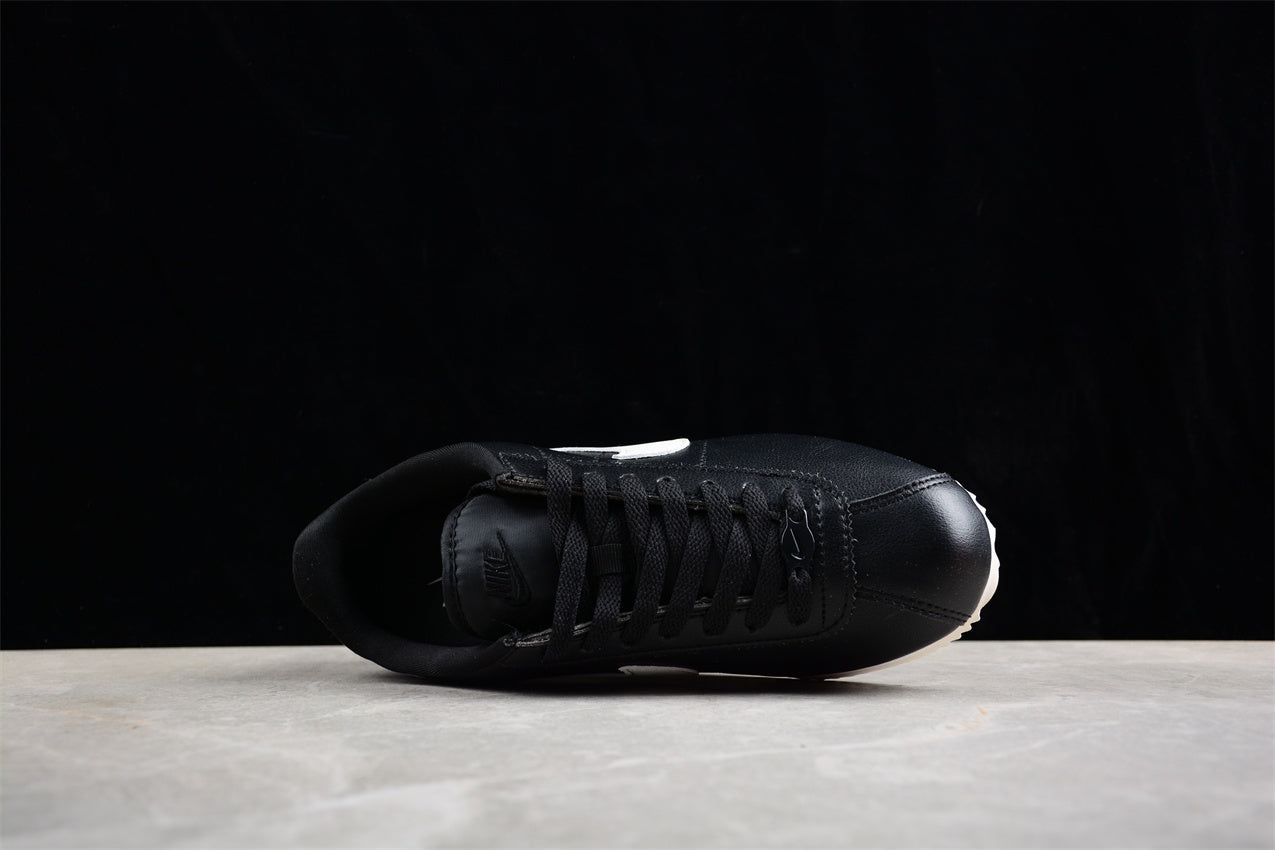 Nike Classic Cortez FB6877-001