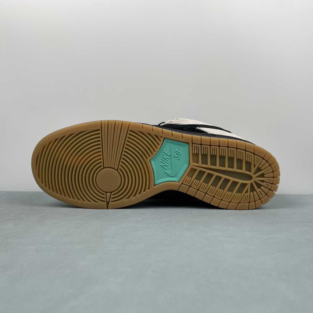 Nike Dunk Low HF3704-001