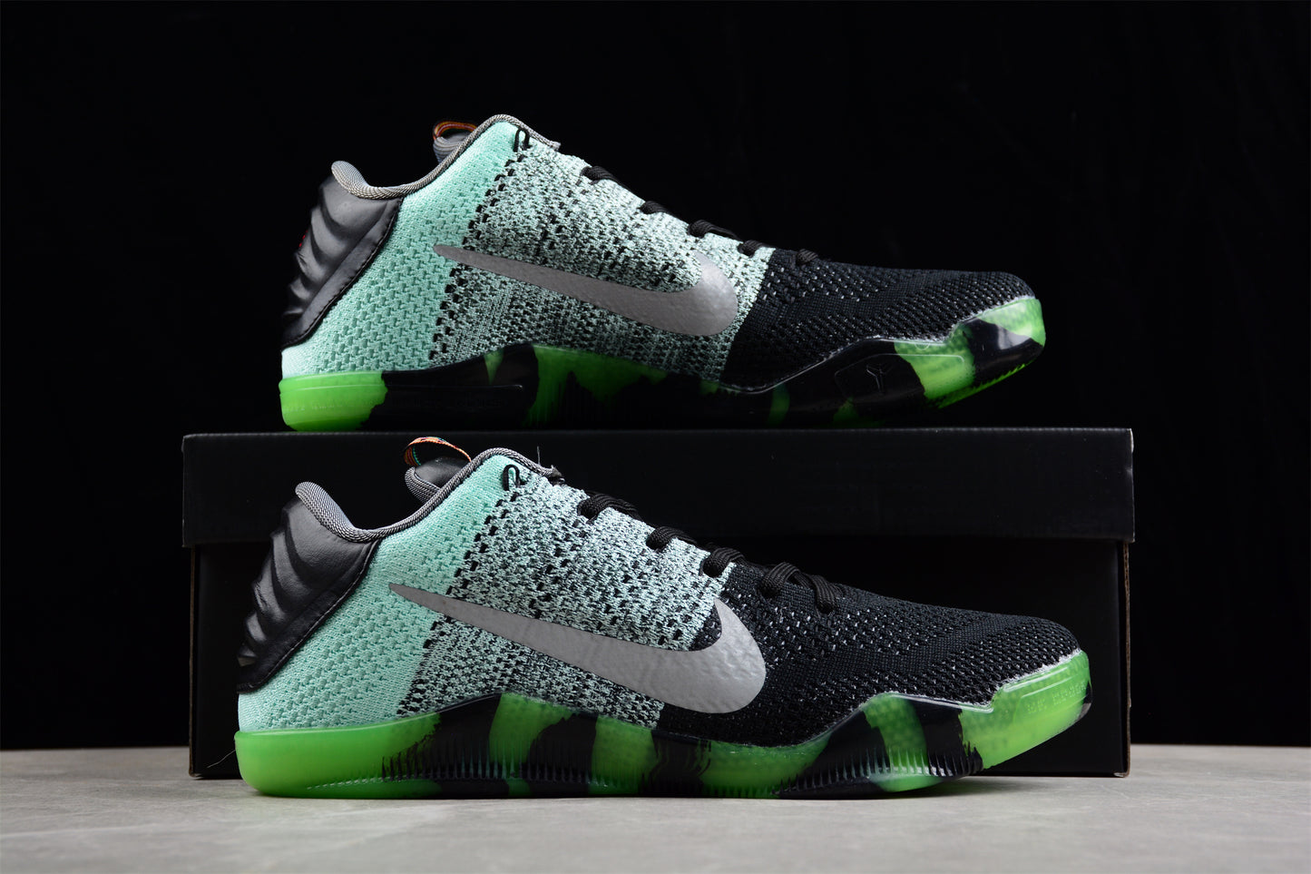 Nike Kobe 11 Low Easter 8244521-305