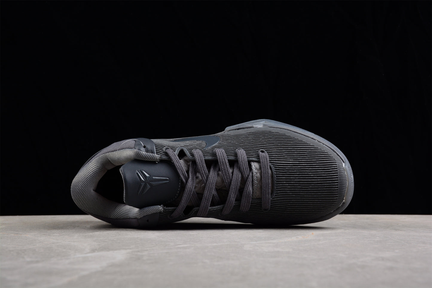 Nike Kobe 7 “Fade to Black” – 869460-442