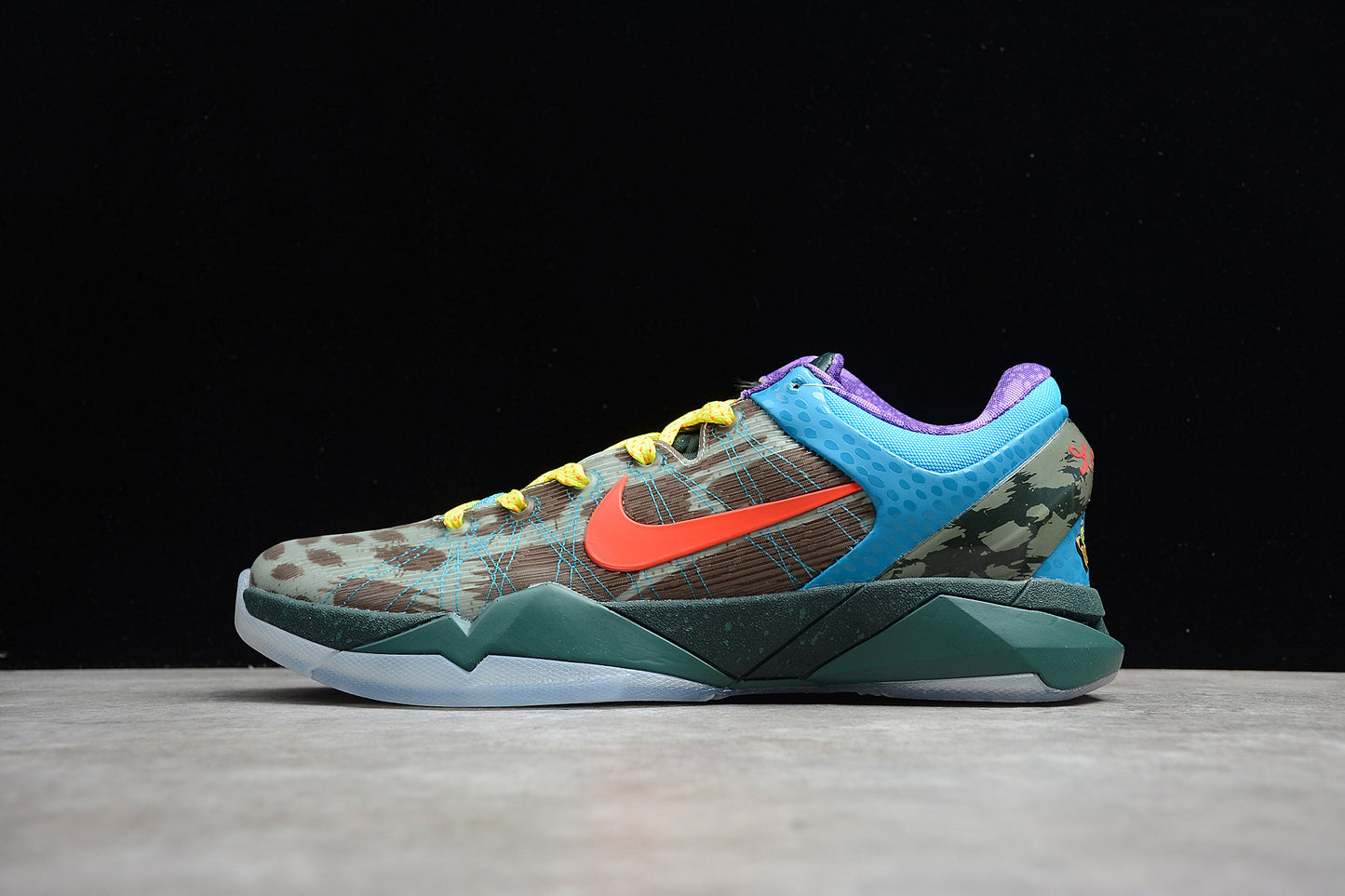 Nike Kobe 7 “What The Kobe” – 488371-200