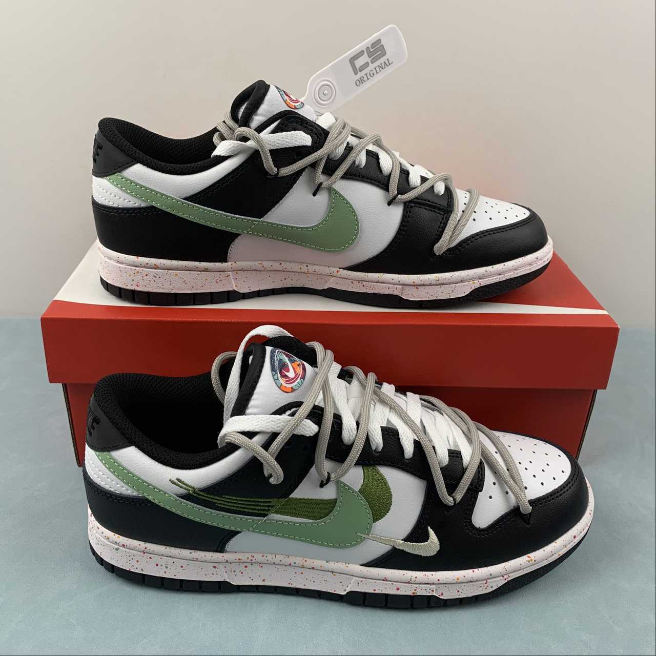 Nike Nike SB Dunk Low Shoes FD4623-143