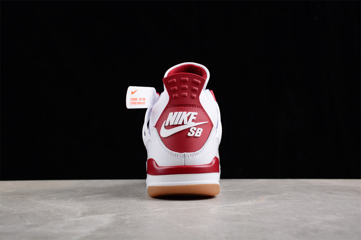 Nike SB x Jordan Air Jordan 4 "Sapphire" AJ4 DR5415-150