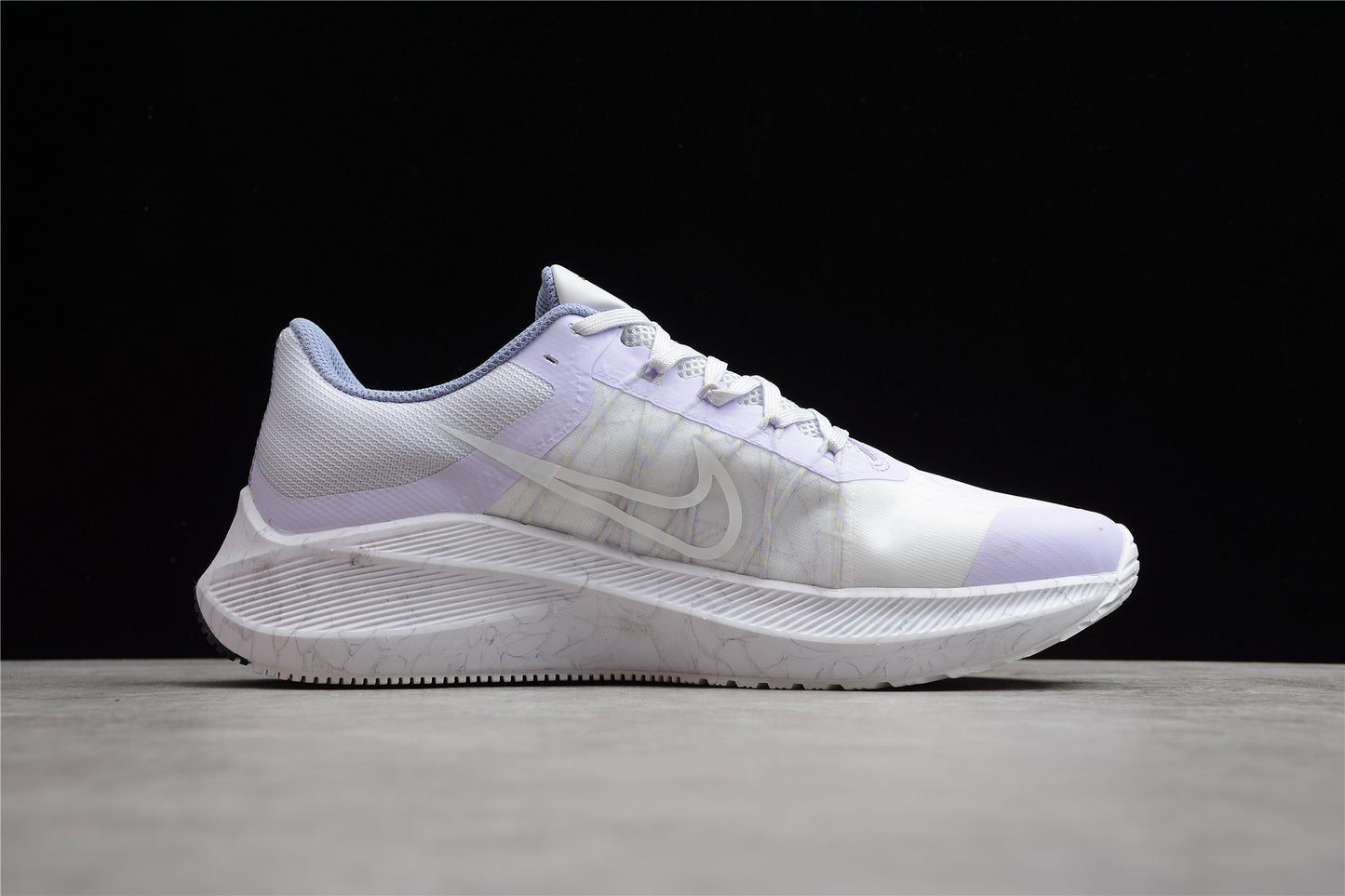 Nike Zoom 8 DM7223-111