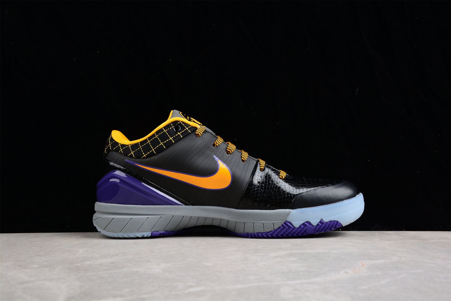 Nike Zoom Kobe 4 Protro – AV6339-001