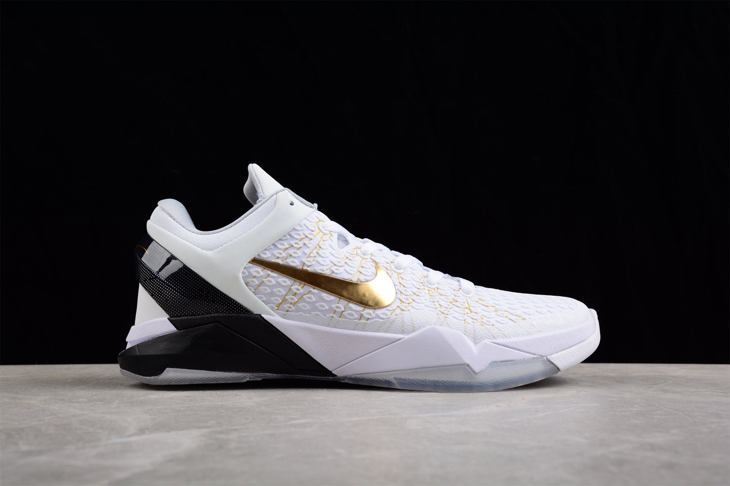 Nike Zoom Kobe 7 Home 511371-100