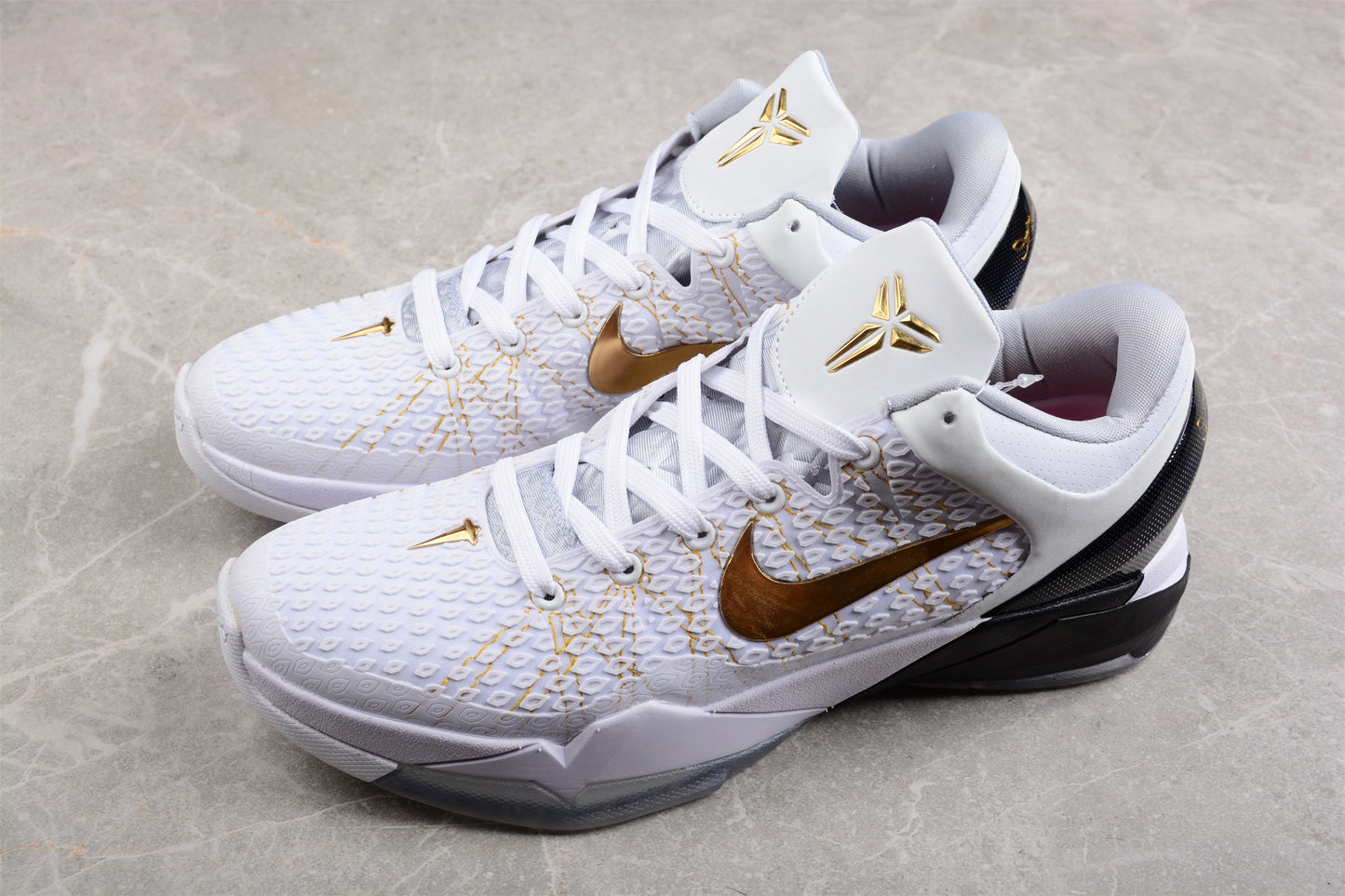Nike Zoom Kobe 7 Home 511371-100