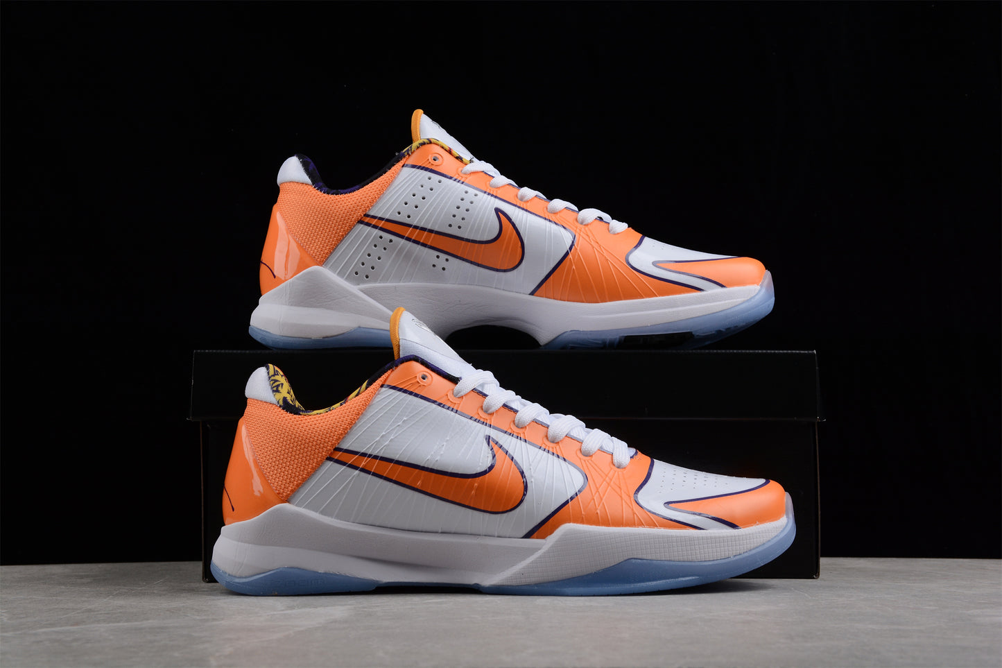 Nike Zoom Kobe V Protro CD4991-106