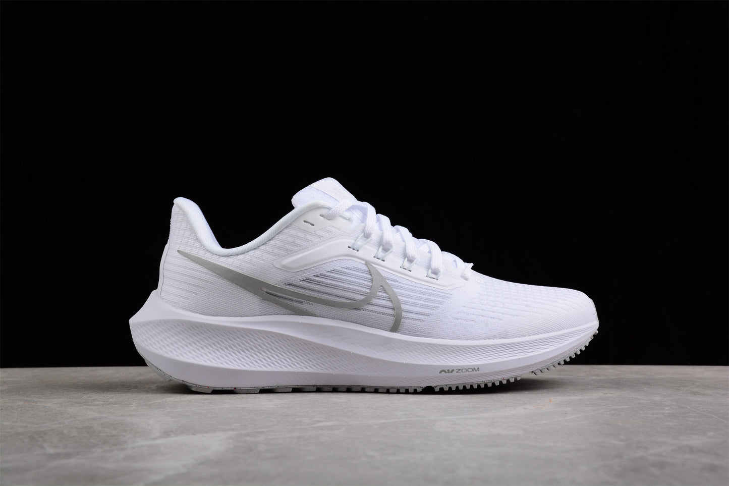 Nike Zoom Pegasus39 DH4702-100