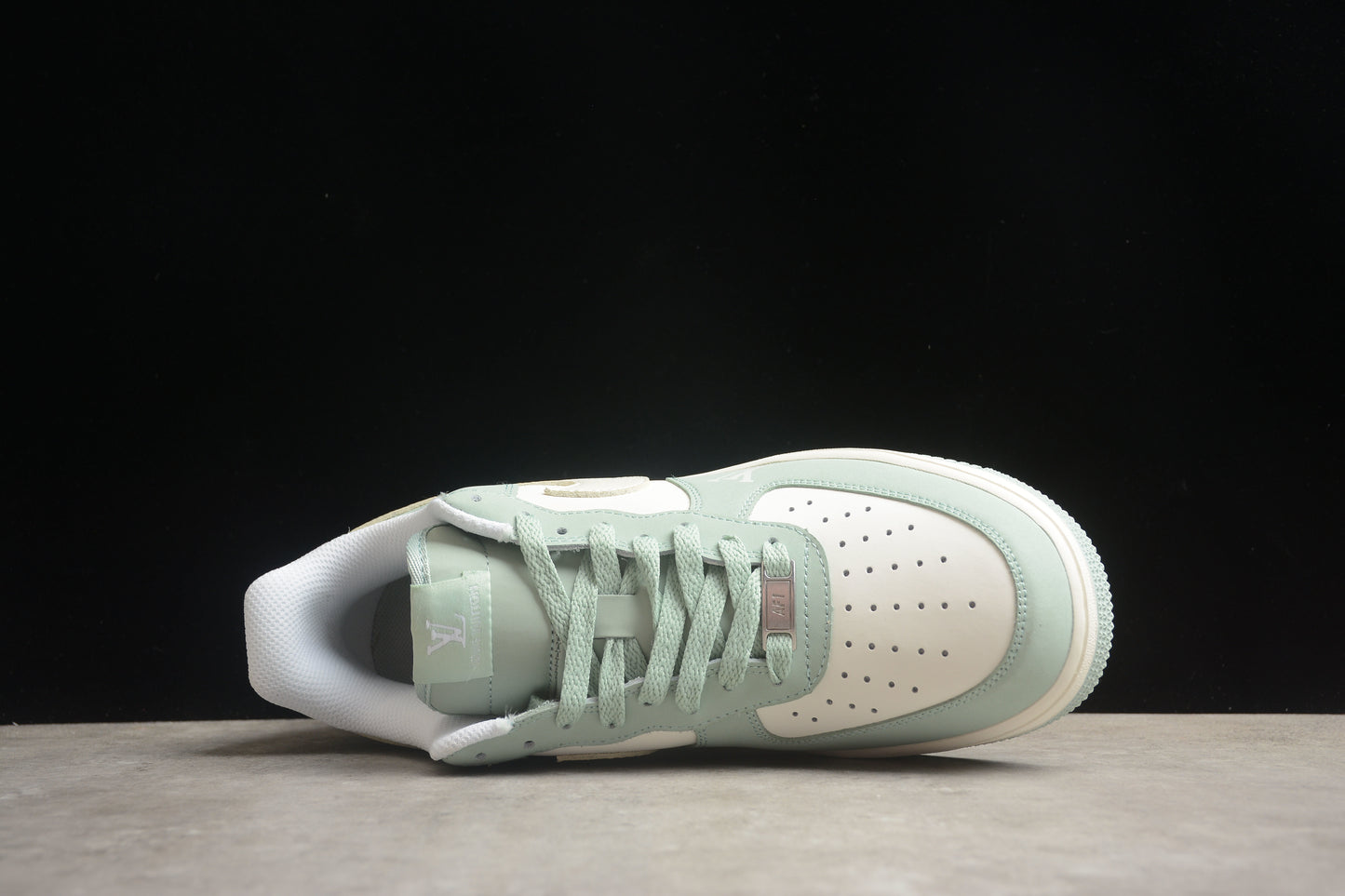 Nk Air Force 1'07 Low BS9055-612
