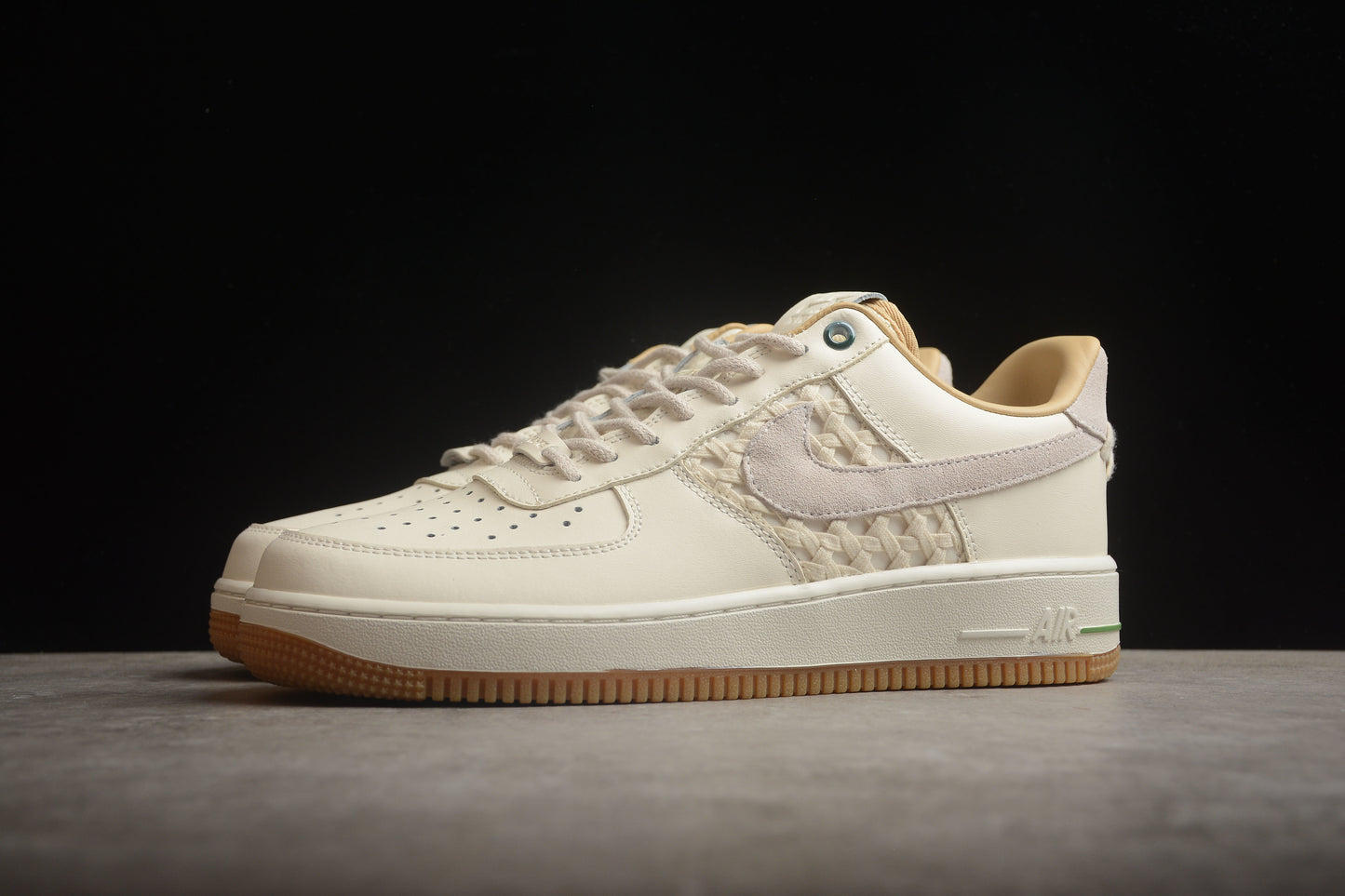 Nk Air Force 1'07 Low "Bamboo" FN0369-101