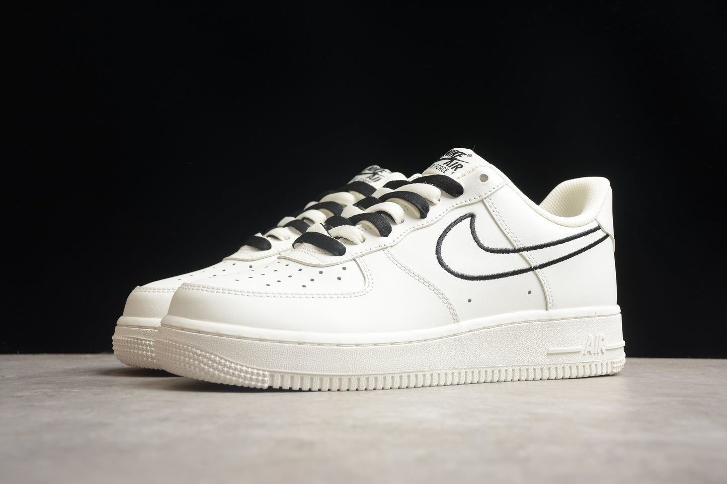 Nk Air Force 1'07 Low CL6326-158