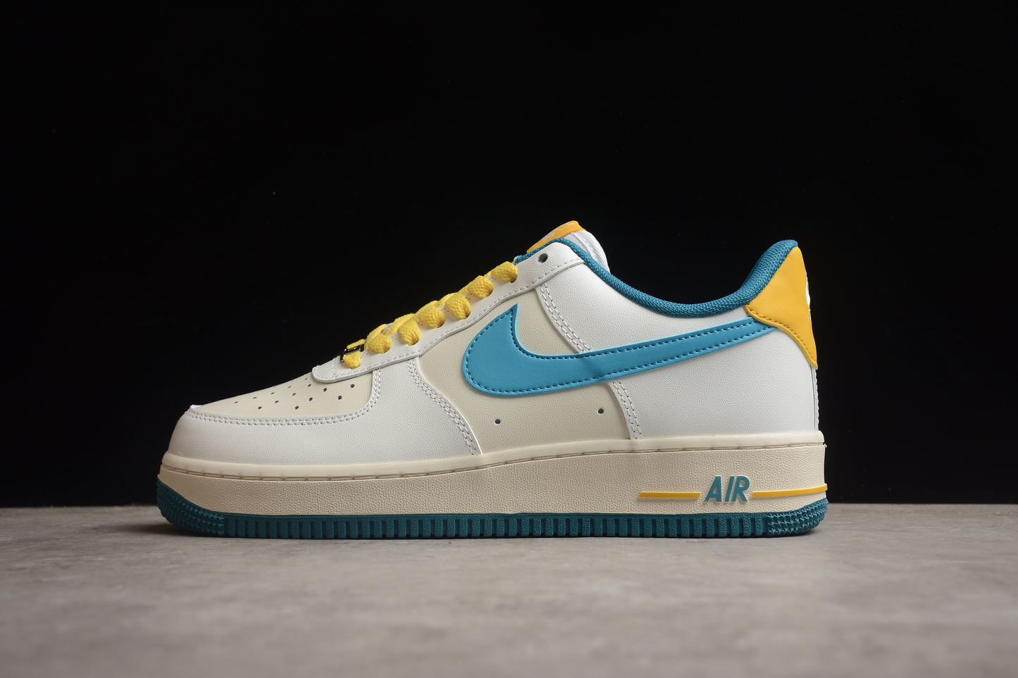 Nk Air Force 1'07 Low CW3380-203