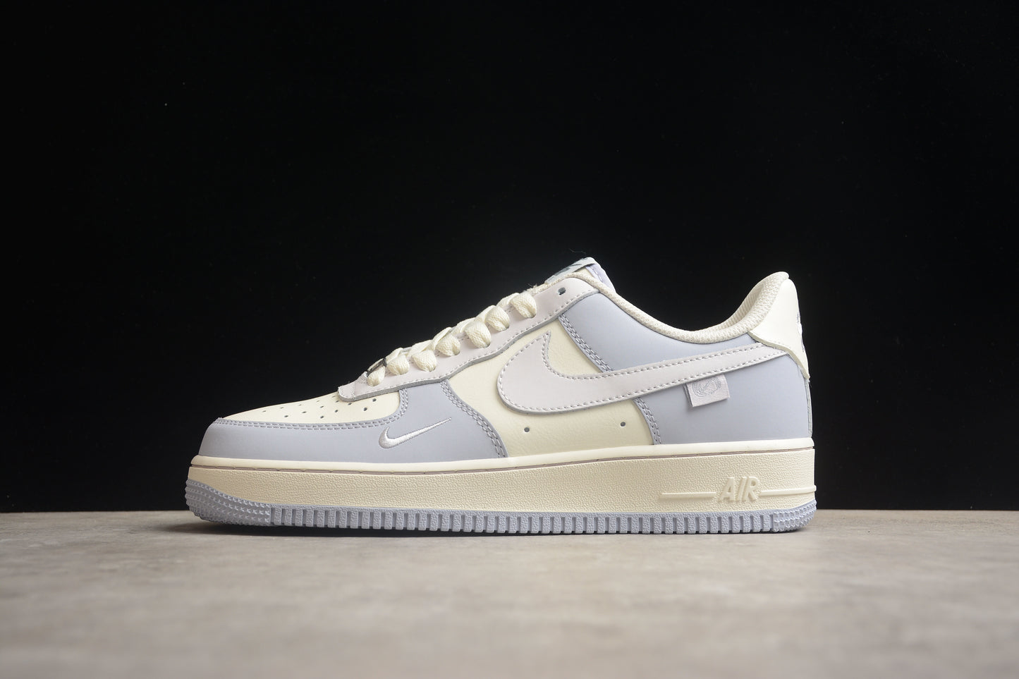 Nk Air Force 1'07 Low DB3301-122