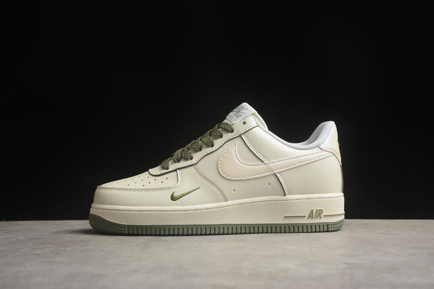 Nk Air Force 1'07 Low DD9915-711