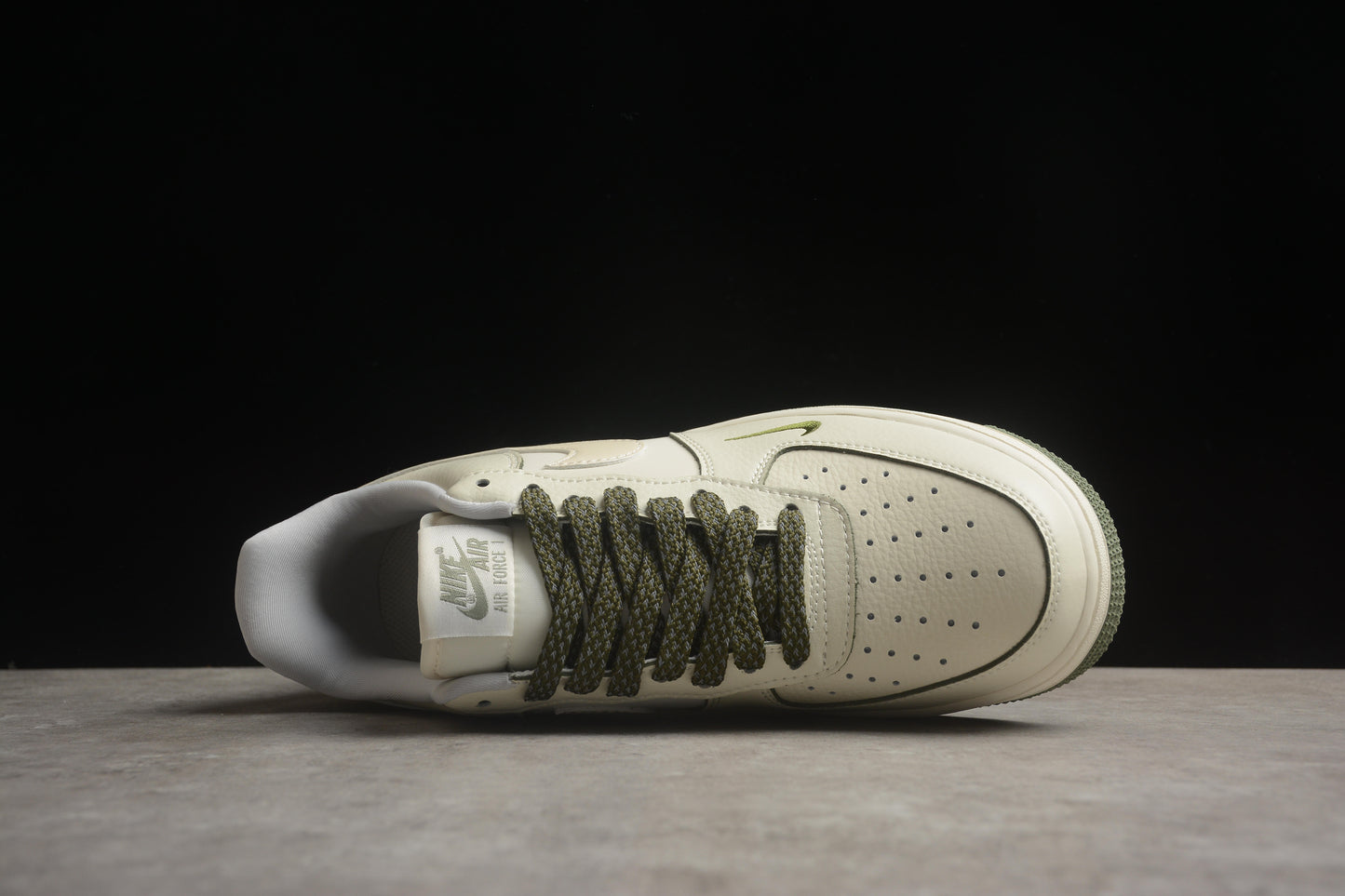 Nk Air Force 1'07 Low DD9915-711