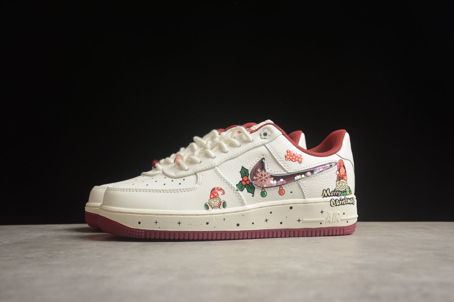 Nk Air Force 1'07 Low "Grandma Christmas" FZ5068-616