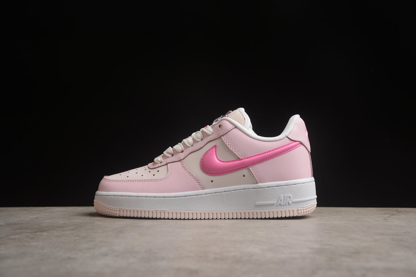 Nk Air Force 1'07 Low HM3696-661