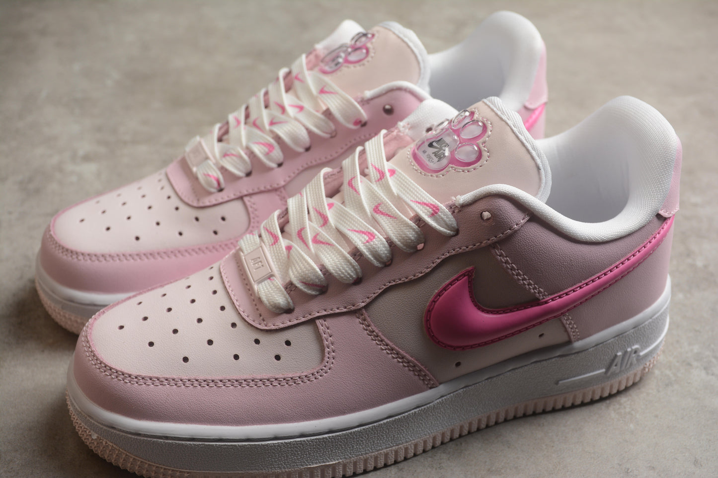 Nk Air Force 1'07 Low HM3696-661
