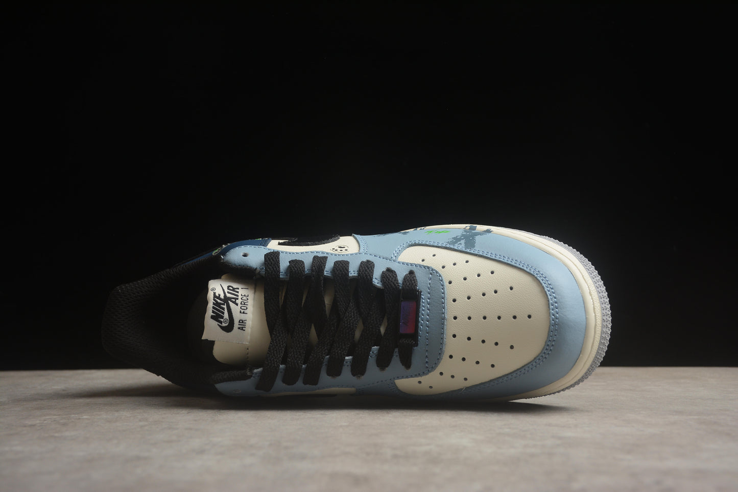 Nk Air Force 1'07 Low "Lonely Bear" XC2351-222