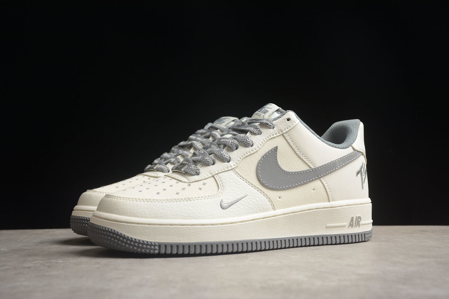 Nk Air Force 1'07 Low PF9055-751