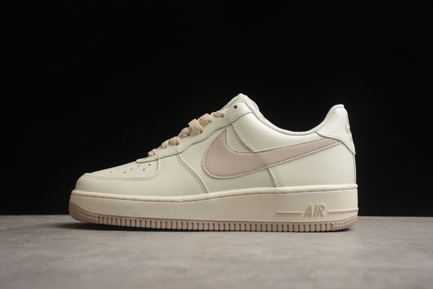 Nk Air Force 1'07 Low SP0758-030
