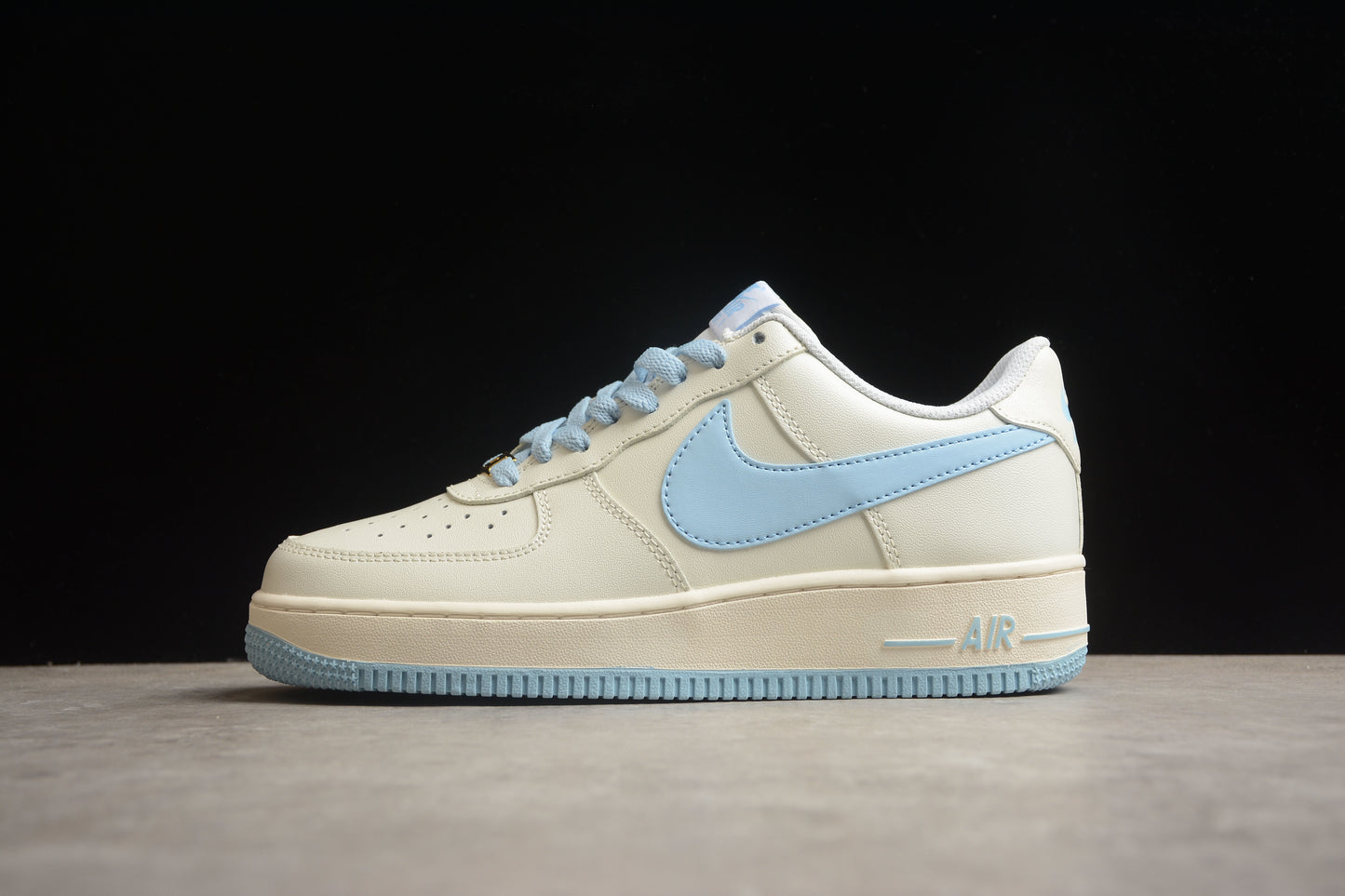 Nk Air Force 1'07 Low SP0758-031