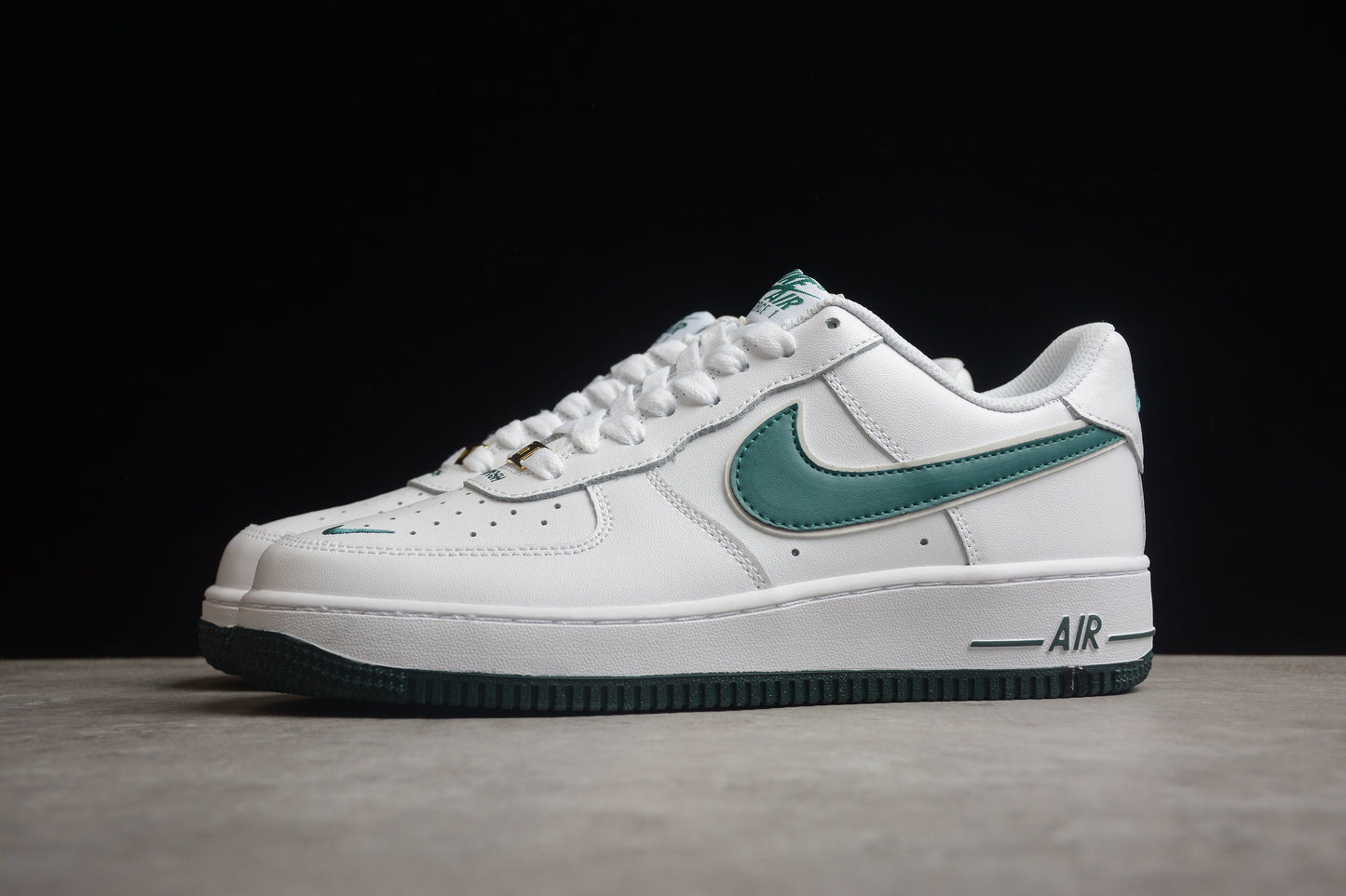 Nk Air Force 1'07 Low "Swoosh" CV5696-966