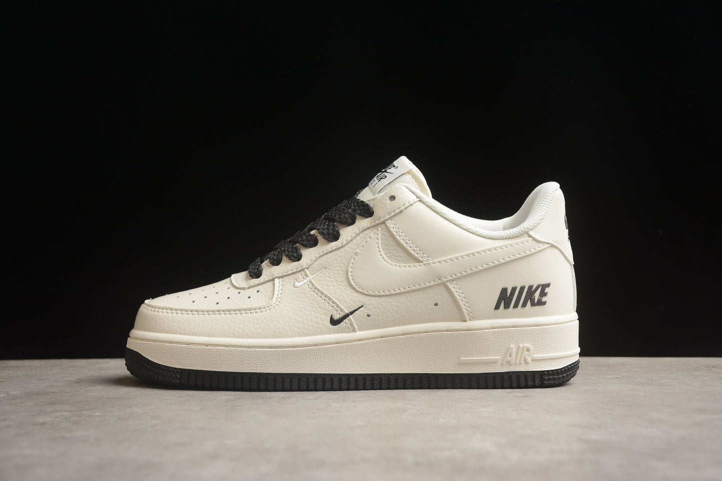 Nk Air Force 1'07 Low TV2306-257
