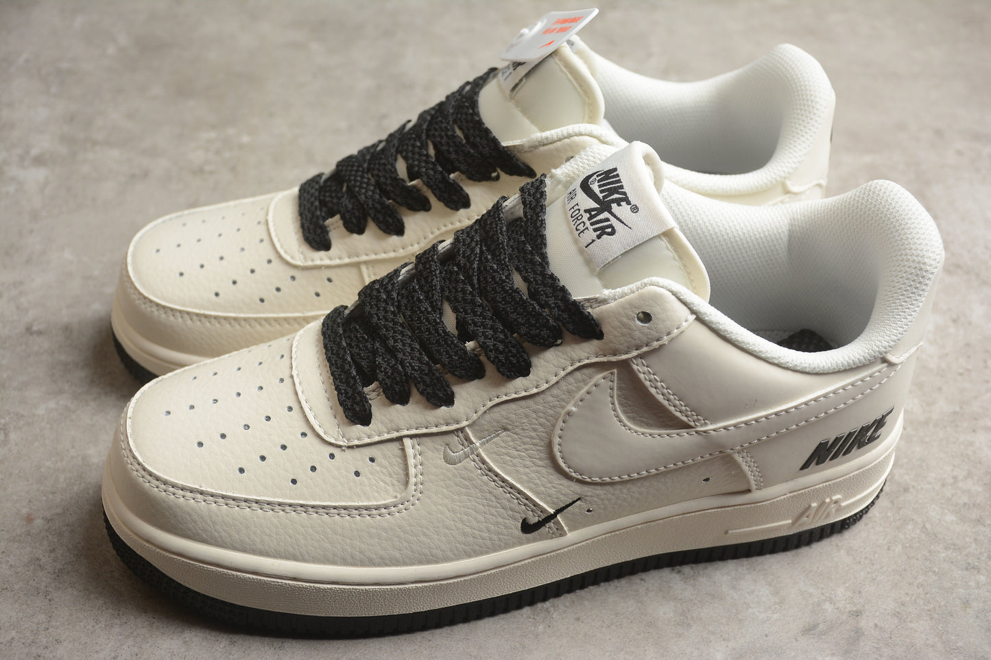 Nk Air Force 1'07 Low TV2306-257