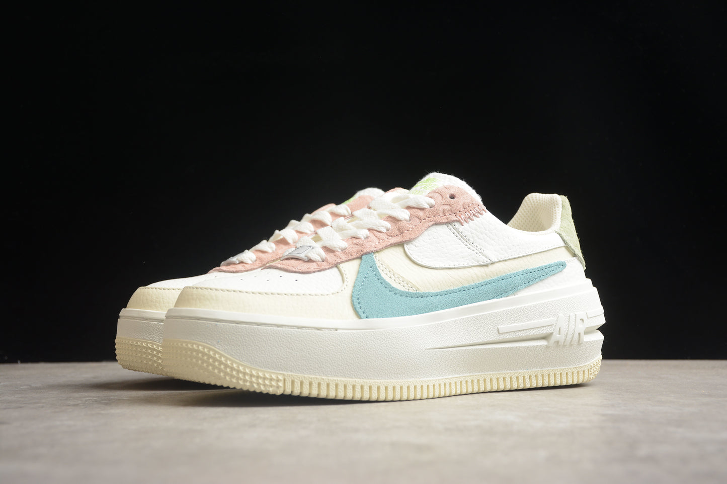 Nk Air Force 1 PLT.AF.ORM DX2671-100