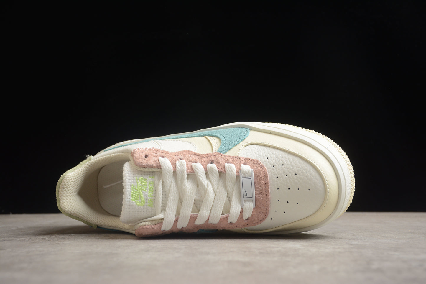 Nk Air Force 1 PLT.AF.ORM DX2671-100