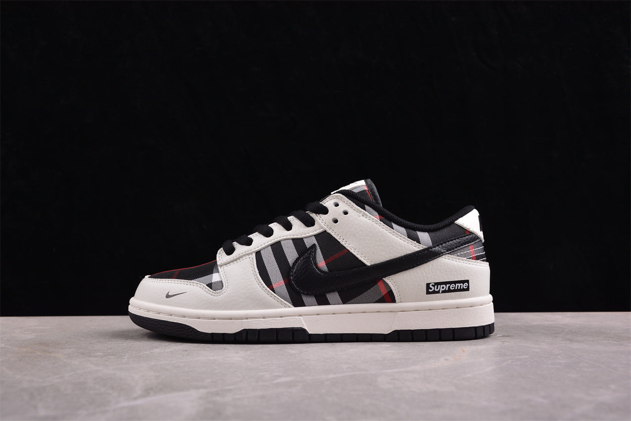 Nk SB Dunk Low Supreme SP1098-071